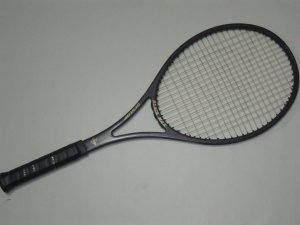 Dunlop Black Max Graphite Tennis Racquet (DUGT01)