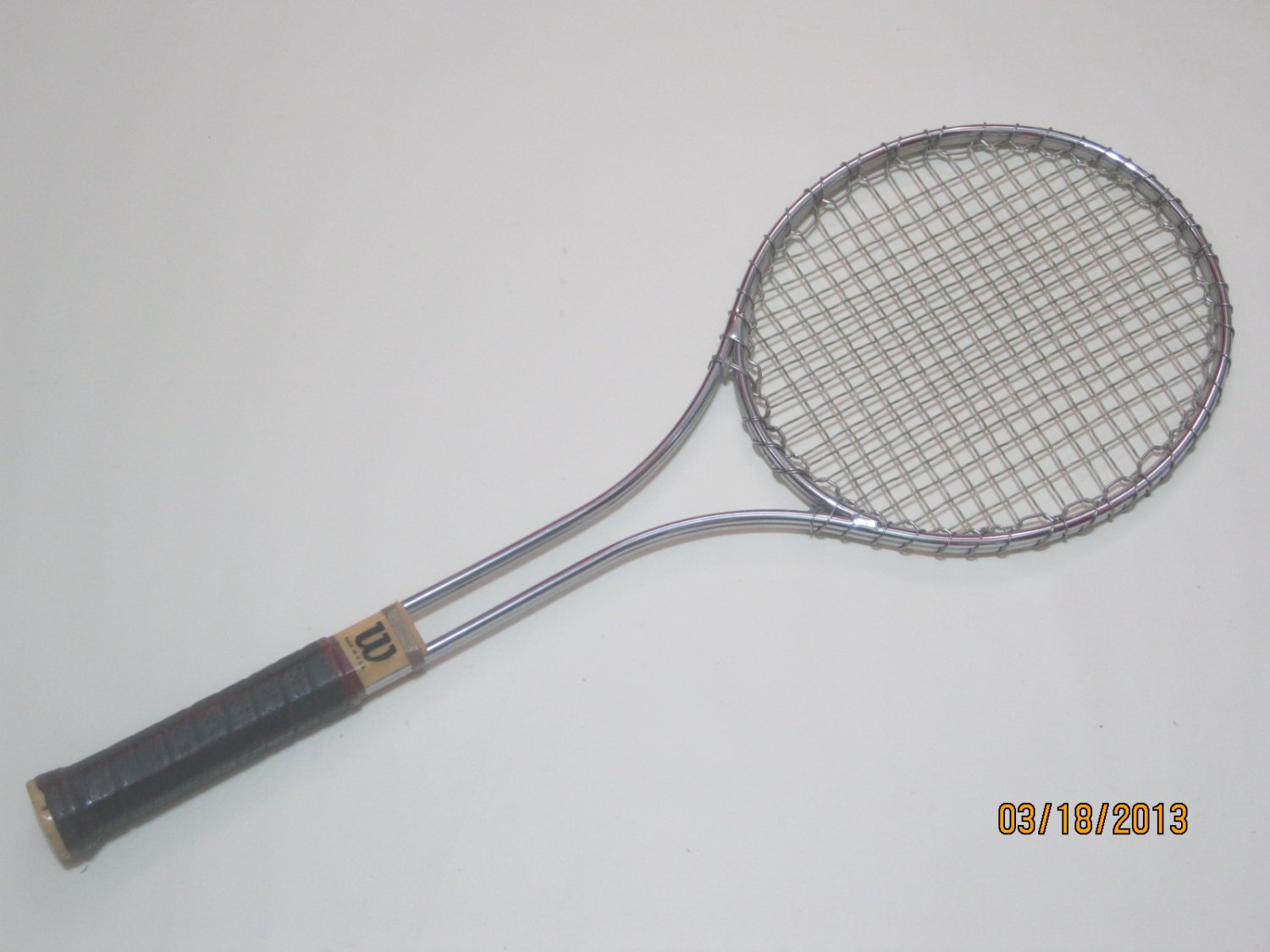 Wilson T2000 Vintage Tennis Racquet  4 1/2 Reg grip (WIS47)