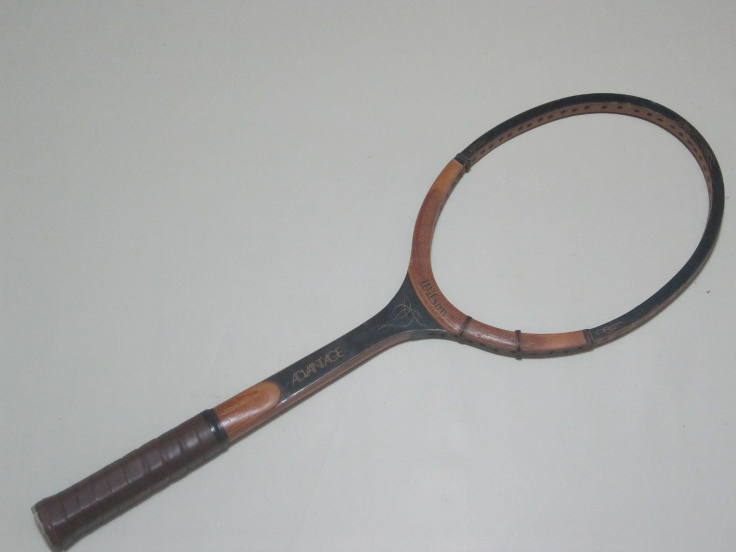 Wilson Advantage Wood Tennis Racquet 4 1/2(WIW58)