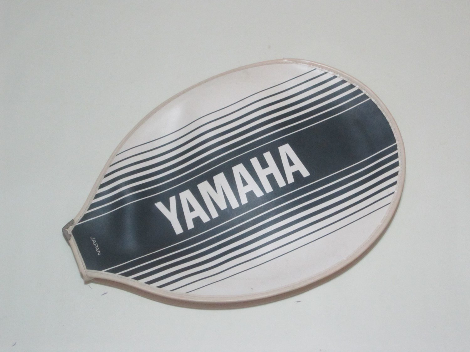 Yamaha Fiberglass Tennis Racquet Cover  YCO03