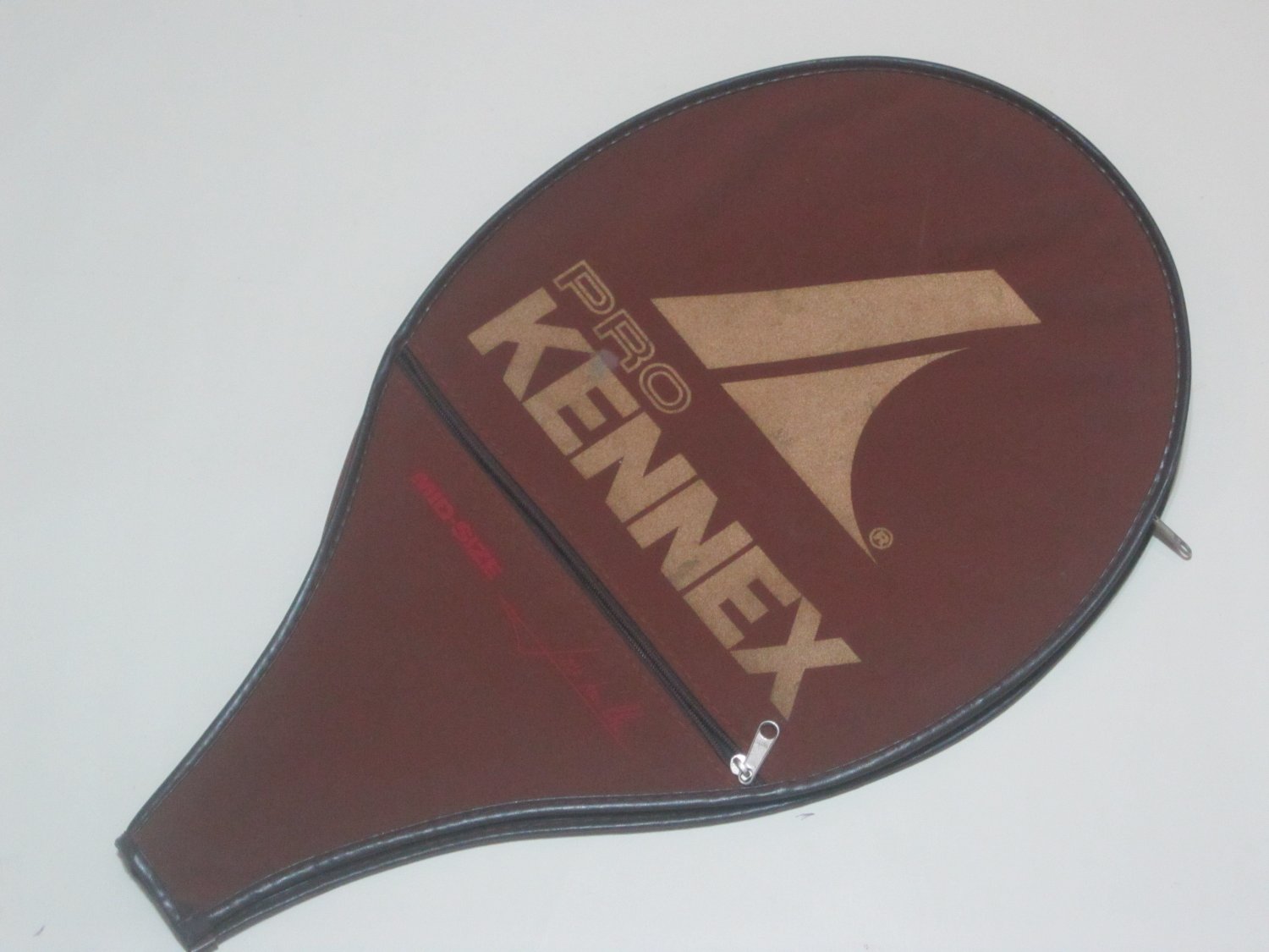 Pro-Kennex Tennis Racquet Cover  PKCO01
