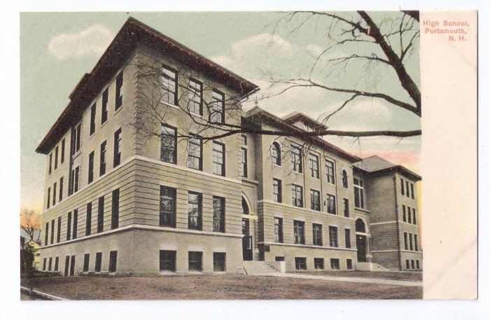 Portsmouth High School NH GW Morris UDB ca 1907
