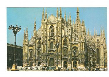 TWA Milan Cathedral Piazza del Duomo In Flight with TWA Advertising Postcard