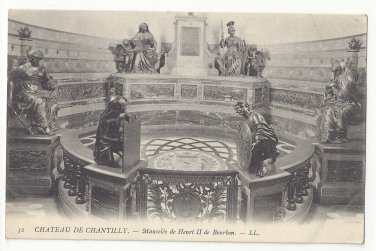 France Chateau Chantilly Mausolee de Henri II Vintage Lucien Levy Postcard