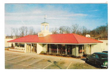 HOJO Howard Johnson Restaurant Iconic Roadside Diner Travel Vintage Tichnor Postcard
