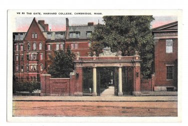 Cambridge MA Harvard University Ve Ri Tas Gate Veritas Vintage Postcard