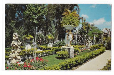 Clearwater FL Kapok Tree Inn East Garden Three Graces Statue Vintage Florida Postcard