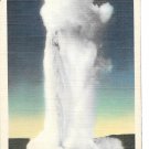 Wyoming Yellowstone National Park Old Faithful Geyser Vtg Haynes 13040 Linen Postcard