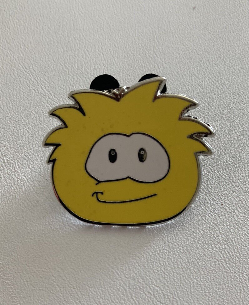 Club Penguin Puffles Yellow Puffle Disney Pin