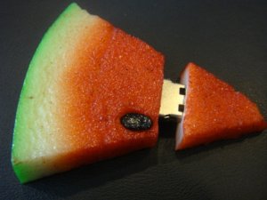 Juicy 2GB Thumbdrive