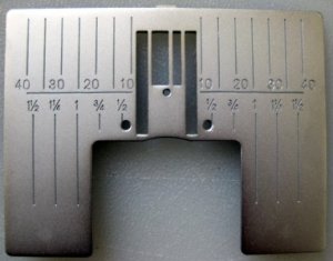 Viking Husqvarna Straight Stitch Needle Plate (7)