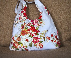 WHITE BOHO KIMONO FLORAL STRAP SHOULDER HANDBAG