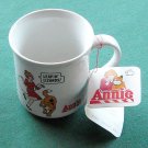 Vintage Little Annie Porcelain Cup Mug Leapin Lizards 1982