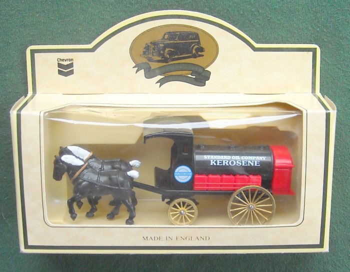 Chevron Model Standard Oil Company Kerosene Horse Drawn Wagon Diecast