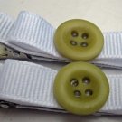 Button Bows-Green on White