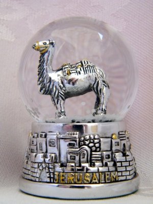 Jerusalem snow globe   Camel sailver gol  plated