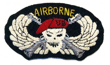 US ARMY AIRBORNE SPECIAL FORCES HAND EMBROIDERED GOLD SILVER BULLION BADGE