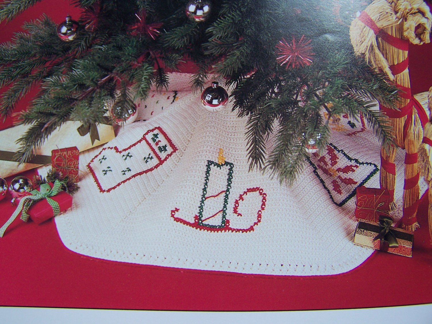 Vintage Christmas Knitting & Crochet Patterns Poinsettia Afghan