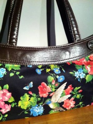 handmade hummingbird  fitted skirt for a thirty one gifts skirt purse