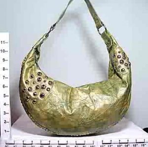 PURSE - GREEN - SILVER STUDS - MULTI STORAGE INSIDE (X074373)