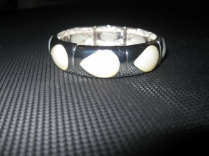 JC Penney stretchable bracelet