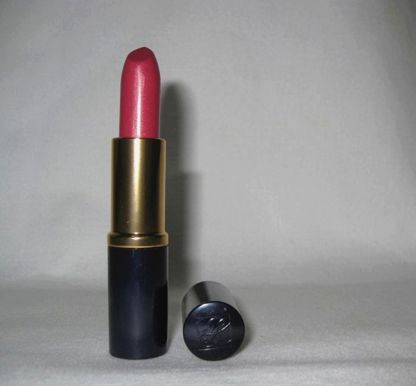 Estee Lauder Signature Hydra Lustre Lipstick in RICH BERRY