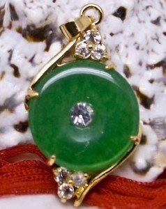 18KGP Gold Jade Crystal Circle Pendant Necklace