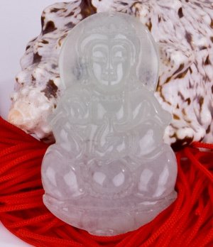 Jade Guan Yin Avalokite&Aring;�vara Bodhisattva Buddhist Amulet Talisman Pendant
