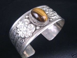 Antique Tibet Silver Tiger's Eye Cuff Bangle Bracelet
