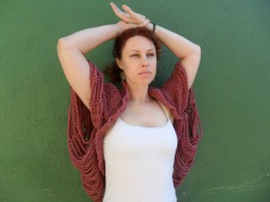 Efayes Art Crochet Shrug