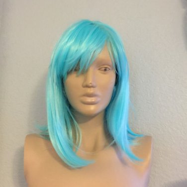 NWT Liz Wig Straight Bob Heat Friendly Cosplay Party Sky Blue Wig 14"