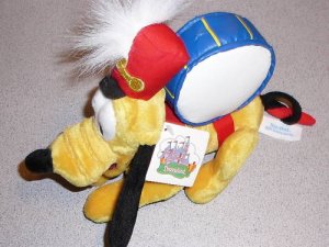 PLUTO BAND BEAN BAG TOY NWT 2000 DISNEYLAND STORE TOY