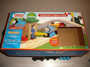 THOMAS THE TRAIN CONDUCTOR'S FIGURE 8 SET BOXED 100%
