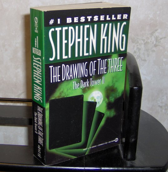 The Drawing of the Three - Stephen King - The Dark Tower II Paperback Novel