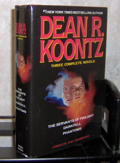 Three Dean Koontz Novels in One - Phantoms Darkfall Servants of Twilight