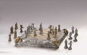 MEDIEVAL CHESS SET