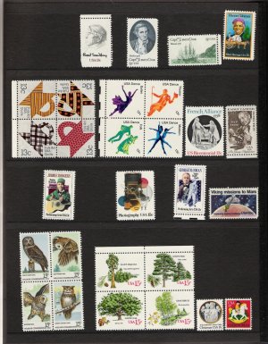 1978 Souvenir Mint Set - Mini Album