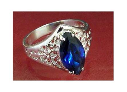 Pure sterling silver 2ct sapphire simulated ring, size 6 (sr-2)