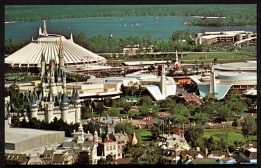 WALT DISNEY WORLD Magic Kingdom - Aerial View - 1970s Unused Post Card