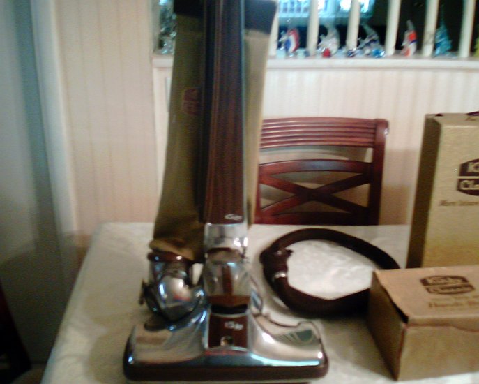 Kirby Classic Vacuum Cleaner