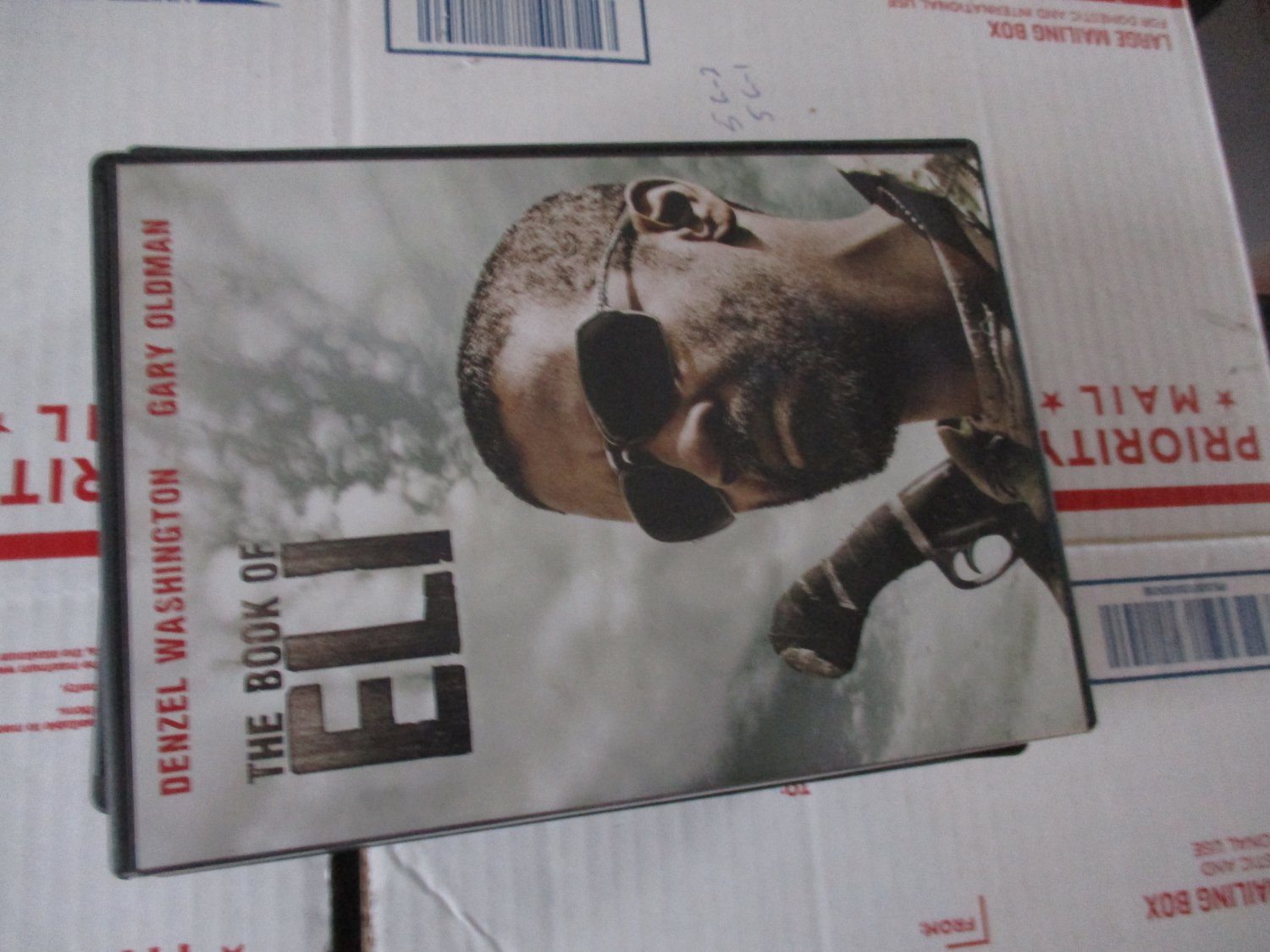 The Book of Eli dvd Denzel Washington & Gary Oldman