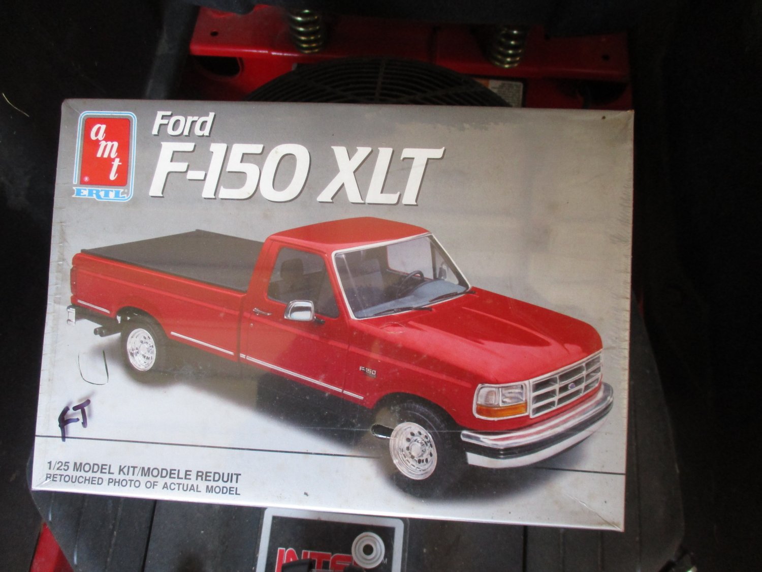 AMT Ford F-150 XLT 1/25 scale