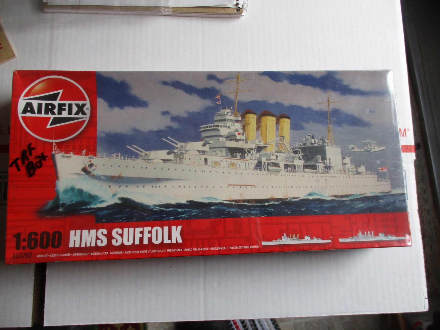 airfix hms suffolk