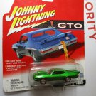 Johnny Lightning Pontiac GTO diecast