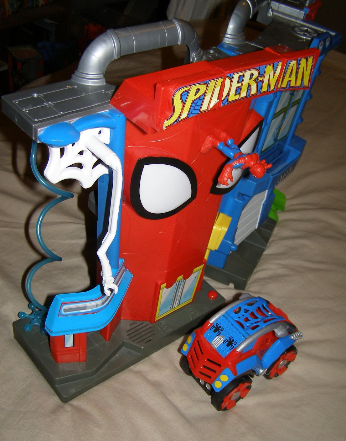 spiderman stunt vehicle