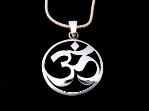 925 Sterling Silver Hindu Om Aum Buddhism Charm Pendant