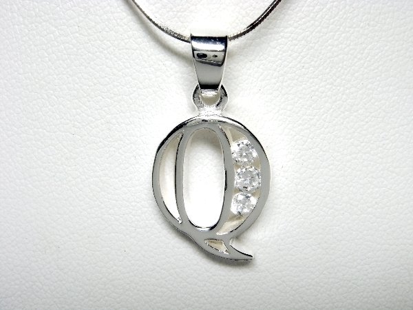 925 Sterling Silver CZ Initial Letter Q Charm Pendant