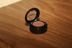 MAC Pigment Eye Shadow 015 - Free shipping