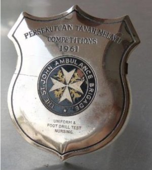 Vintage ST John table display badge Uniform/Foot Drill A-(Z1)
