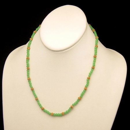 LES BERNARD Vintage Necklace Green Glass Beads Goldtone